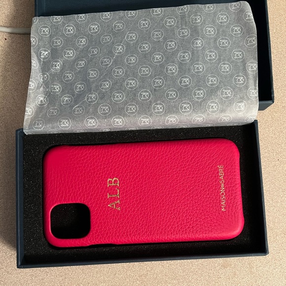 Maison de Sabré IPhone 11 leather case - Picture 2 of 5